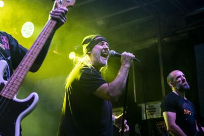 Cyclone - Punx in the pit @ De Schorre, picture 11, photographed by Sandra Van Watermeulen - FrontView Magazine