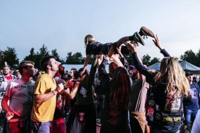 Cyclone - Punx in the pit @ De Schorre, picture 16, photographed by Sandra Van Watermeulen - FrontView Magazine