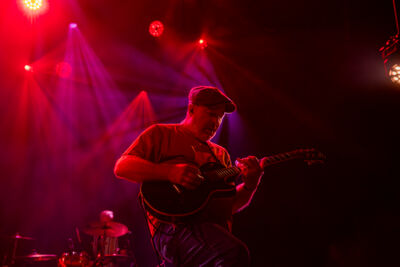 Happy Mondays @ Vooruit, picture 10, photographed by Bart Janssens - FrontView Magazine