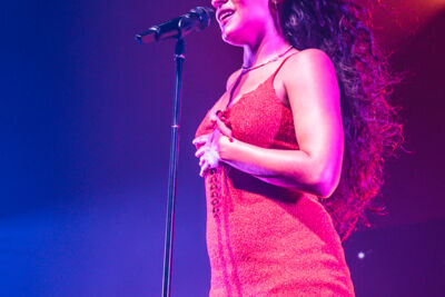 Jessie Reyez @ AB, picture 7, photographed by Jelle Meersschaut - FrontView Magazine