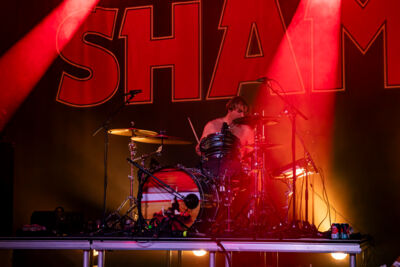 Shame @ Trix, picture 11, photographed by Bart Janssens - FrontView Magazine