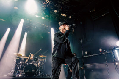 We Came As Romans @ 013, foto 17, foto's door Peter Smet - FrontView Magazine