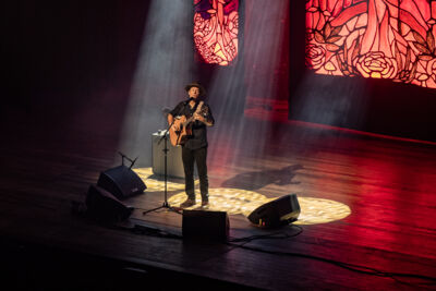 Jason Mraz @ De Roma, picture 7, photographed by Tine Van Daele - FrontView Magazine