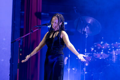 Uwase @ De Roma, picture 9, photographed by dirk janssens - FrontView Magazine