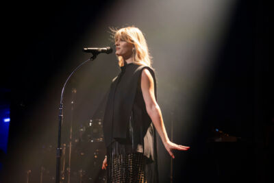 Emma Bale @ De Roma, picture 6, photographed by dirk janssens - FrontView Magazine