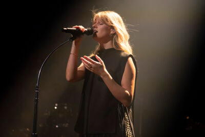 Emma Bale @ De Roma, picture 7, photographed by dirk janssens - FrontView Magazine