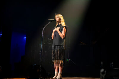 Emma Bale @ De Roma, picture 12, photographed by dirk janssens - FrontView Magazine