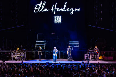 Ella Henderson @ Lotto Arena, picture 9, photographed by Dorien Goetschalckx - FrontView Magazine