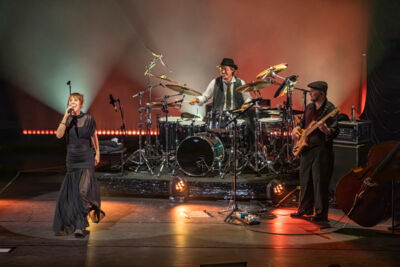 ZAZ @ Stadsschouwburg Antwerpen, foto 1, foto's door Edwin Houdevelt - FrontView Magazine