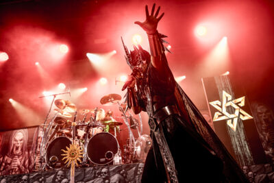 Angus MC Six @ Trix, picture 3, photographed by Dorien Goetschalckx - FrontView Magazine