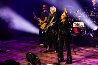 Kim Wilde Closer Tour 2025 @ De Roma, picture 21, photographed by Marc Verdonck - FrontView Magazine