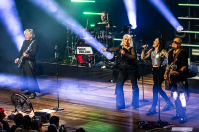 Kim Wilde Closer Tour 2025 @ De Roma, picture 32, photographed by Marc Verdonck - FrontView Magazine