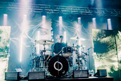 Annisokay @ Kavka Zappa, picture 2, photographed by Peter Smet - FrontView Magazine