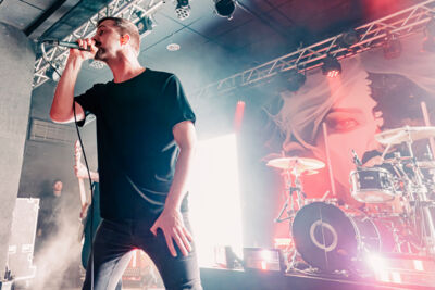 Annisokay @ Kavka Zappa, picture 16, photographed by Peter Smet - FrontView Magazine