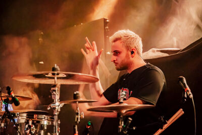 The Narrator @ Kavka Zappa, picture 2, photographed by Peter Smet - FrontView Magazine