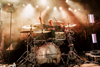 The Narrator @ Kavka Zappa, picture 8, photographed by Peter Smet - FrontView Magazine