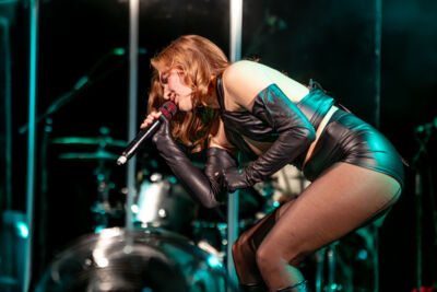 Olivia Lunny @ Trix, picture 6, photographed by Anoek Houben - FrontView Magazine