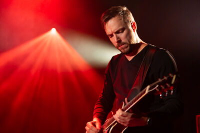 TAKH @ Wintercircus, picture 1, photographed by Koen Marcoen - FrontView Magazine