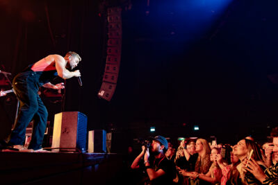 Brett Young @ 013, picture 12, photographed by Dorien Goetschalckx - FrontView Magazine