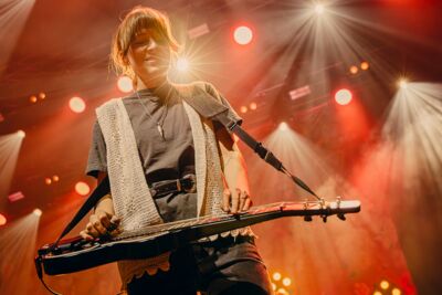 Larkin Poe @ 013, foto 28, foto's door Peter Smet - FrontView Magazine