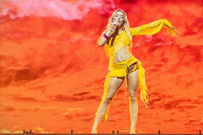 Zara Larsson - Midnight Sun Tour @ Lotto Arena, picture 22, photographed by Marc Verdonck - FrontView Magazine