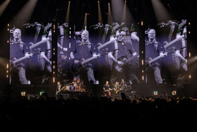 The Offspring @ ING Arena, picture 3, photographed by David Johnson - FrontView Magazine