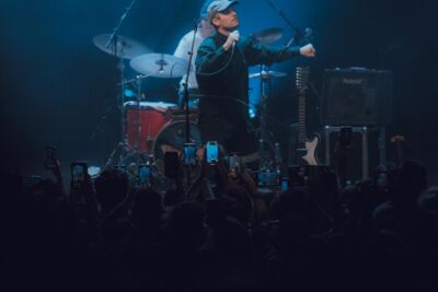 Mac DeMarco @ Koninklijk Circus, picture 7, photographed by Simon Coppens - FrontView Magazine