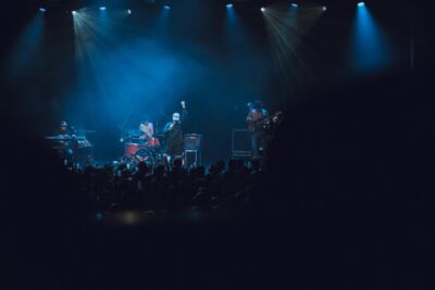 Mac DeMarco @ Koninklijk Circus, picture 8, photographed by Simon Coppens - FrontView Magazine