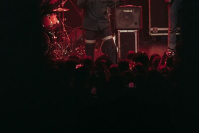 Mac DeMarco @ Koninklijk Circus, picture 11, photographed by Simon Coppens - FrontView Magazine