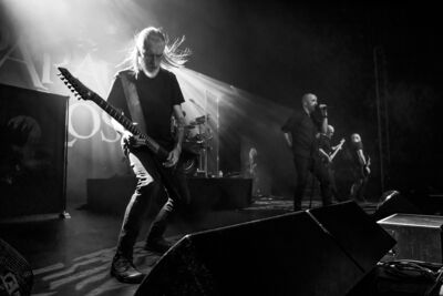 Paradise Lost In concert @ Trix, picture 4, photographed by Paul Jongeneelen - FrontView Magazine