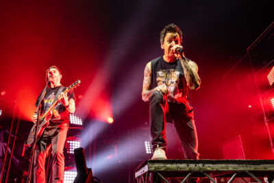 Simple Plan @ ING Arena, foto 7, foto's door David Johnson - FrontView Magazine