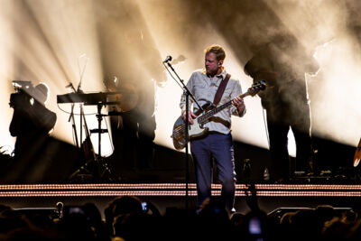 Mumford & Sons @ AFAS Dome, picture 3, photographed by Anoek Houben - FrontView Magazine