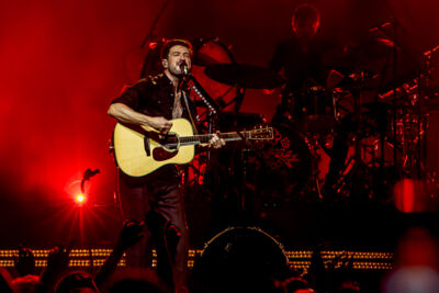 Mumford & Sons @ AFAS Dome, picture 7, photographed by Anoek Houben - FrontView Magazine
