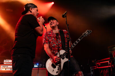 Ugly Kid Joe @ Trix, foto 4, foto's door David Johnson - FrontView Magazine