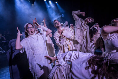 Musical The Addams Family @ CC Vredeberg, picture 3, photographed by Alex Wyckmans - FrontView Magazine