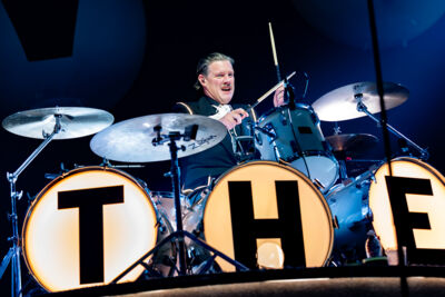 The Hives @ Vorst Nationaal, picture 1, photographed by Dorien Goetschalckx - FrontView Magazine