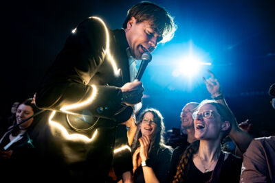 The Hives @ Vorst Nationaal, picture 12, photographed by Dorien Goetschalckx - FrontView Magazine