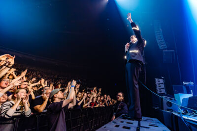 The Hives @ Vorst Nationaal, picture 16, photographed by Dorien Goetschalckx - FrontView Magazine