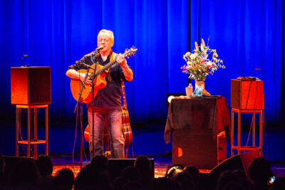 Luka Bloom @ Ancienne Belgique, picture 6, photographed by Raf Van Daele - FrontView Magazine