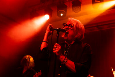Magnapop @ De Casino, picture 5, photographed by Bart Janssens - FrontView Magazine