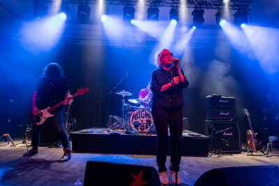 Magnapop @ De Casino, picture 9, photographed by Bart Janssens - FrontView Magazine
