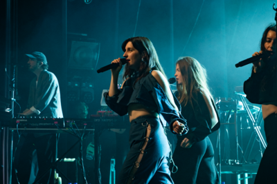Radio 1 Sessies met Eefje De Visser @ Arenberg, picture 3, photographed by Tine Van Daele - FrontView Magazine