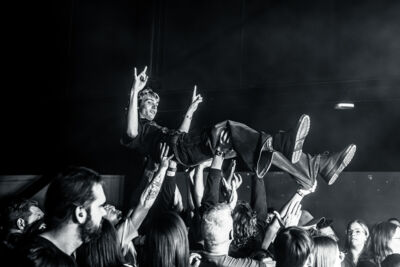 Equal Idiots @ de Bilding, foto 9, foto's door Anoek Houben - FrontView Magazine