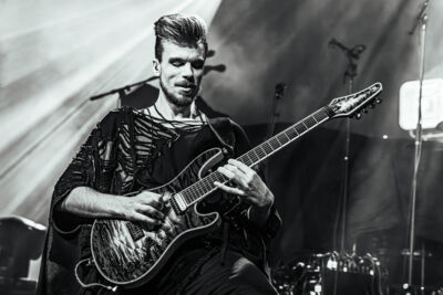 Royal Sorrow @ Trix, picture 2, photographed by Anoek Houben - FrontView Magazine