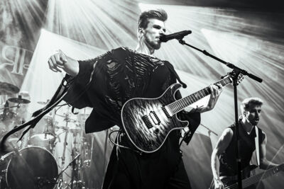 Royal Sorrow @ Trix, picture 5, photographed by Anoek Houben - FrontView Magazine