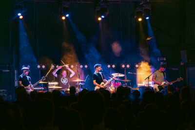 Spitshakes @ de Bilding, picture 6, photographed by Anoek Houben - FrontView Magazine
