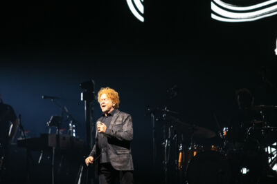 Simply Red - 40th anniversary tour @ Zénith Lille, foto 2, foto's door Anais Callens - FrontView Magazine