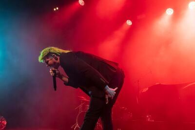 The Funeral Portrait @ Trix, picture 1, photographed by Bart Janssens - FrontView Magazine