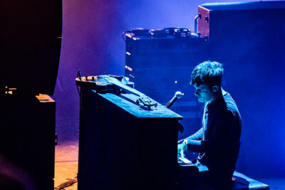 Black Rebel Motorcycle Club @ De Roma, picture 17, photographed by Jürgen Bruynooghe - FrontView Magazine