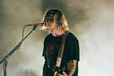 Royel Otis @ Vorst Nationaal, picture 3, photographed by Claudia Guldentops - FrontView Magazine
